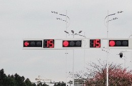 如何挑選質(zhì)量好的交通信號(hào)燈？